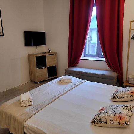 Residence Le 09 Uzerche Ngoại thất bức ảnh